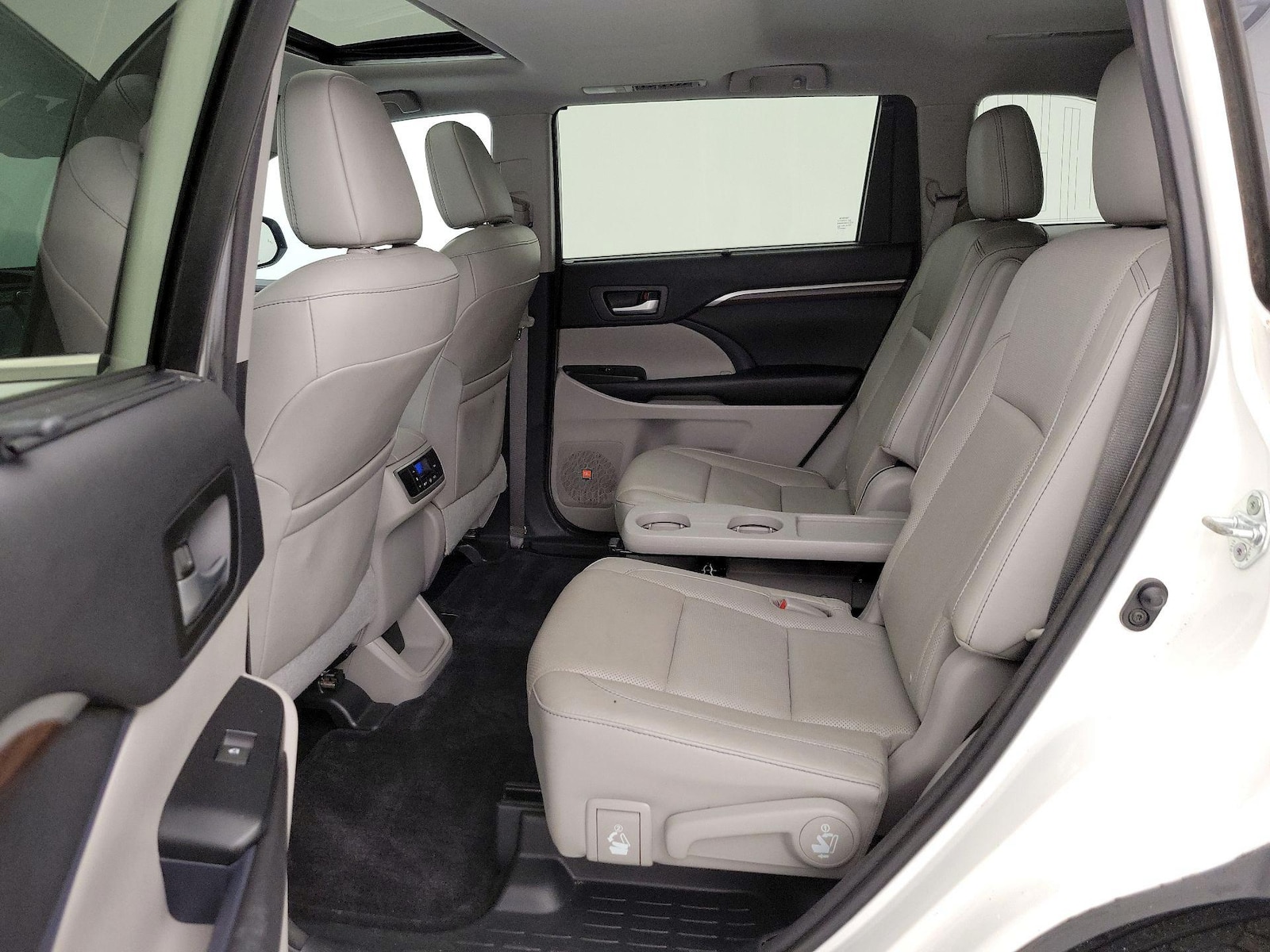 Rear Air Conditioning