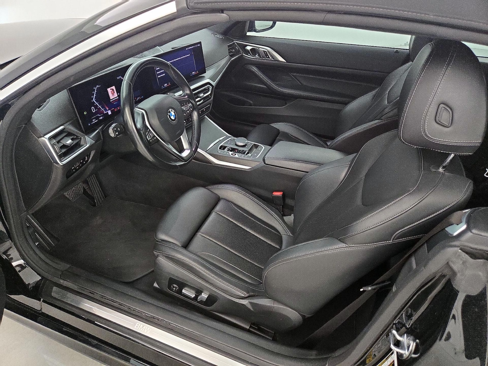 Power Seat(s) & Side Airbags