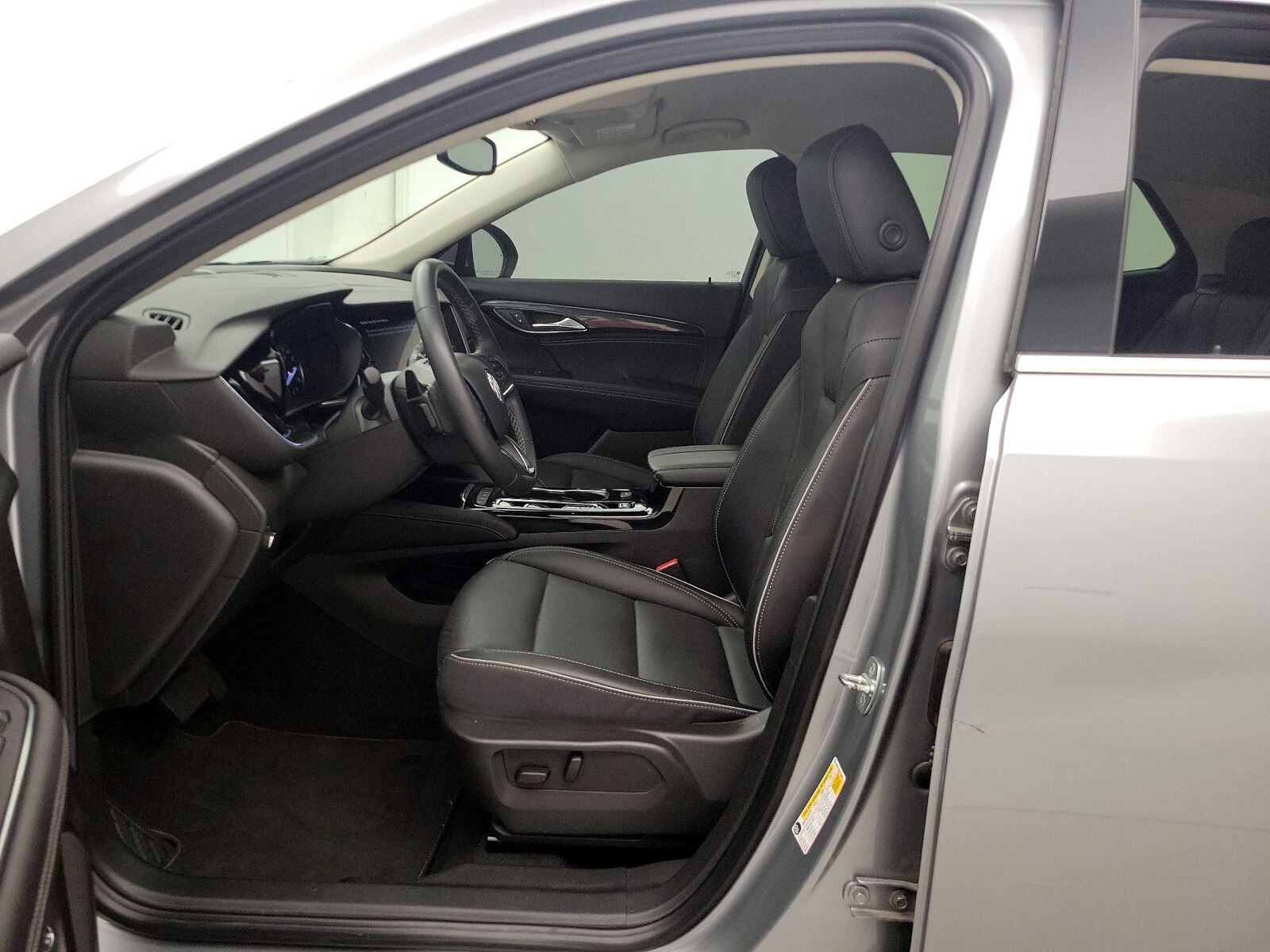 Power Seat(s) & Leather Seats