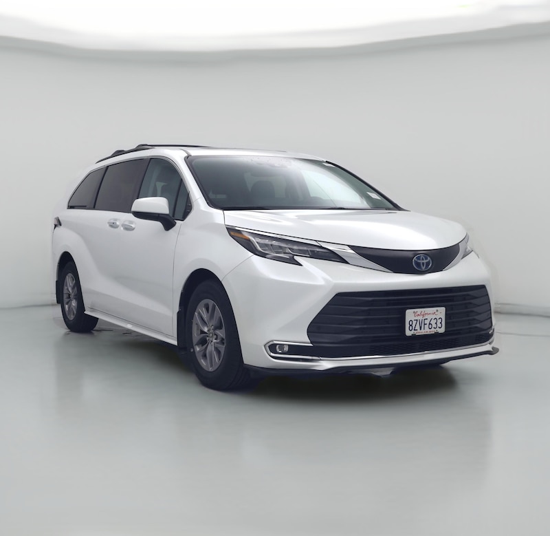 2022 Toyota Sienna Hybrid XLE