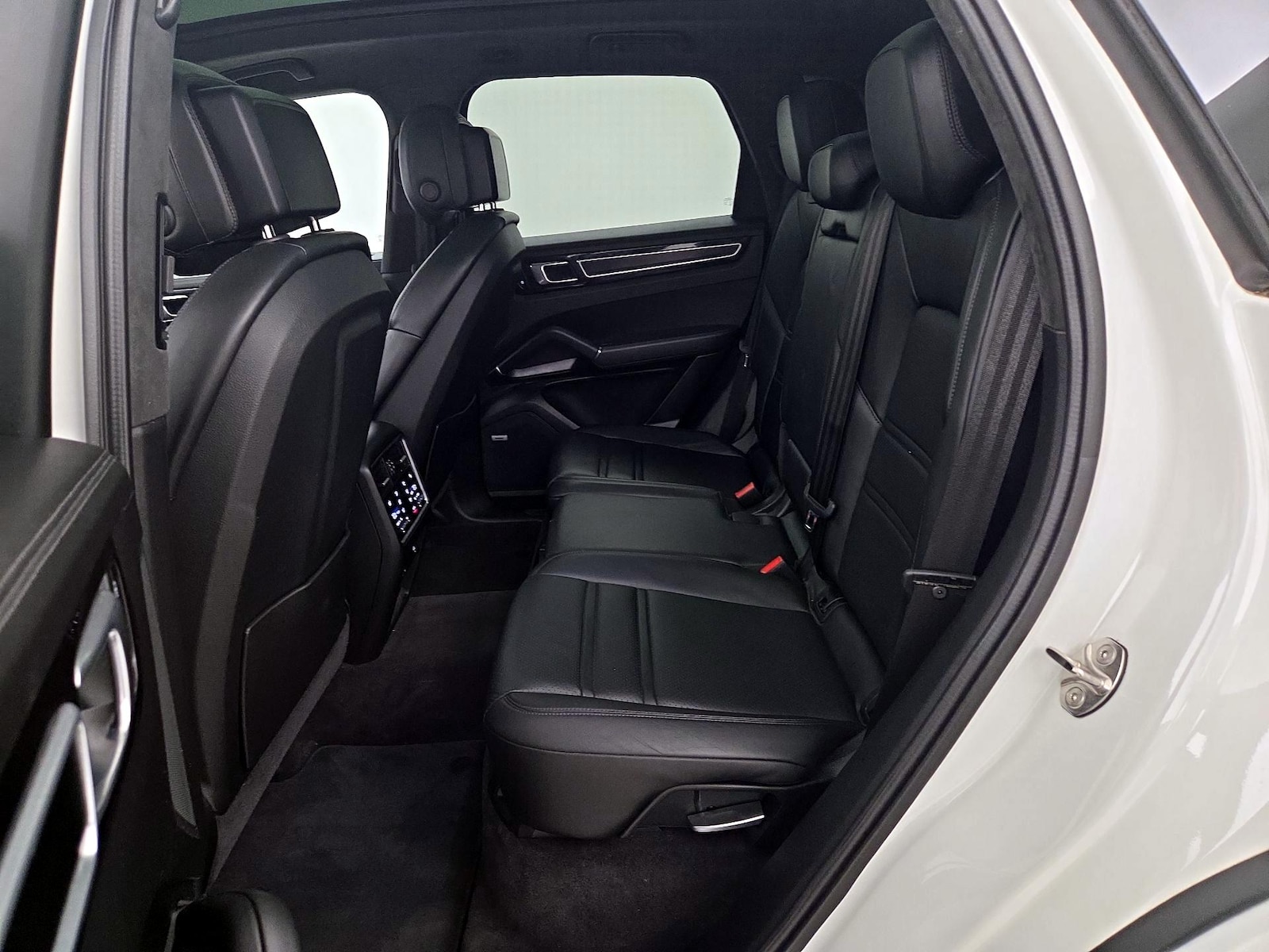 Rear Air Conditioning