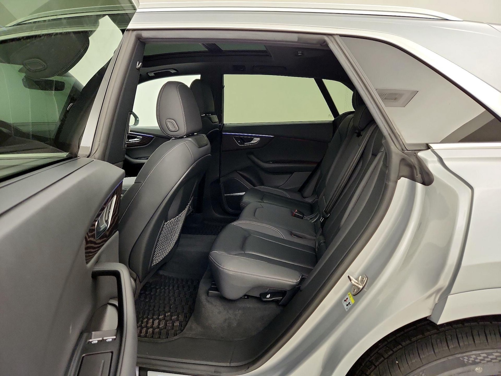 Rear Air Conditioning