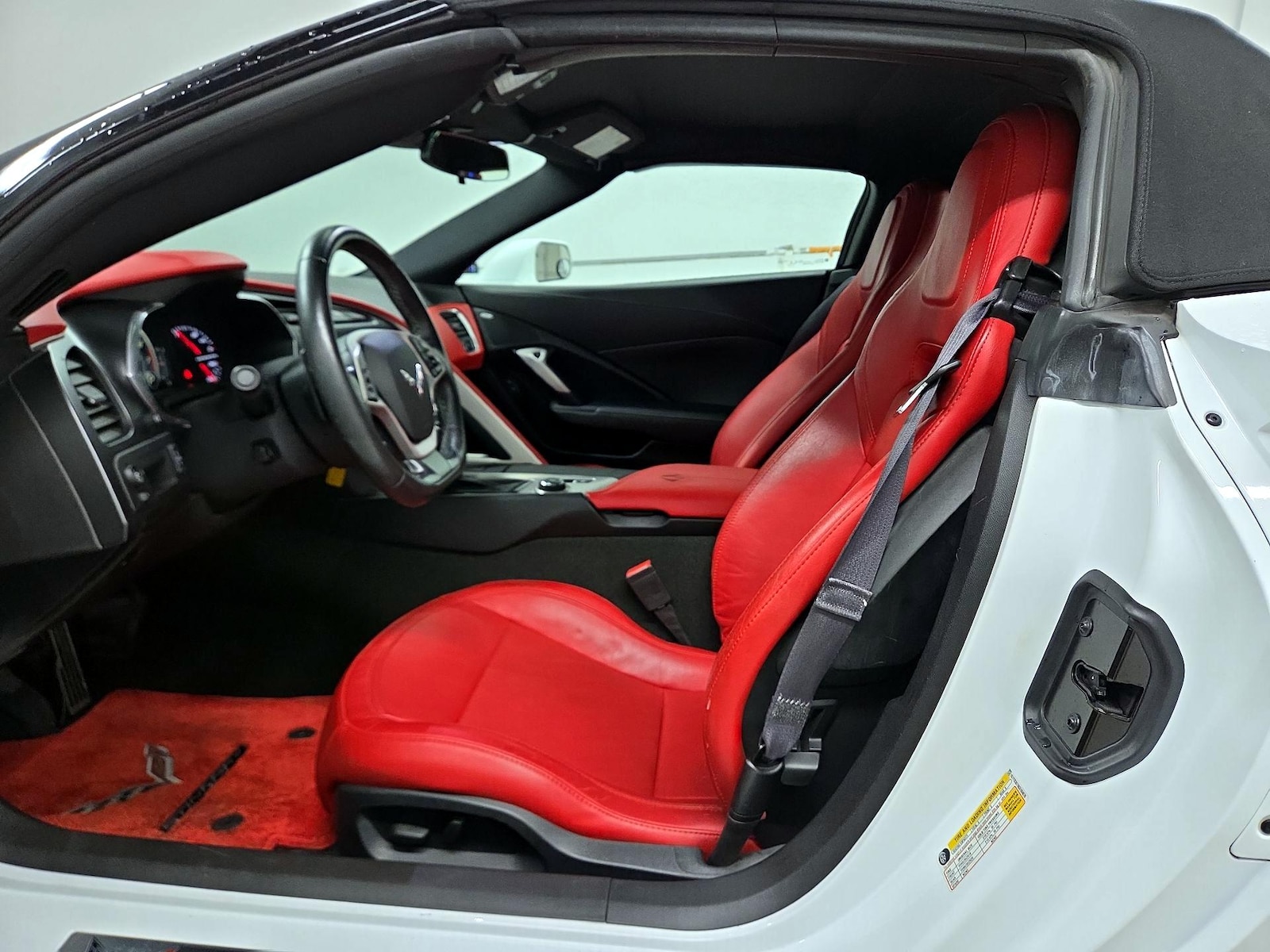 Power Seat(s) & Leather Seats