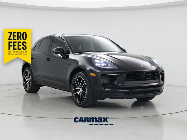 Black 2024 Porsche Macan SUV / Crossover All-Wheel Drive Automatic