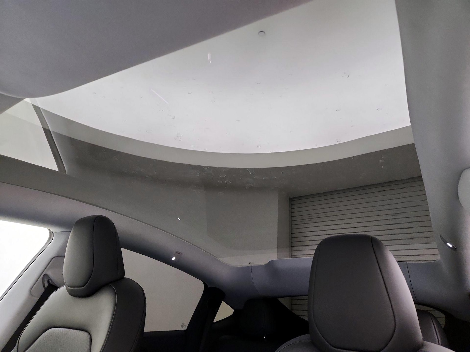 Skylight(s) & Overhead Airbags