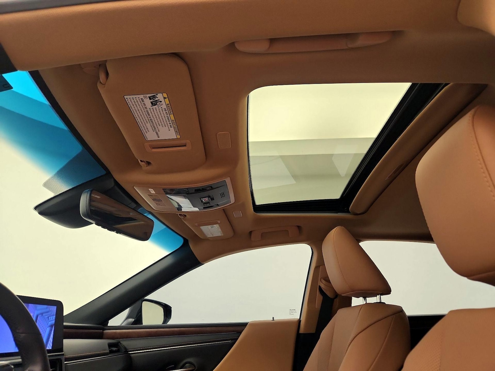 Sunroof(s) & Overhead Airbags