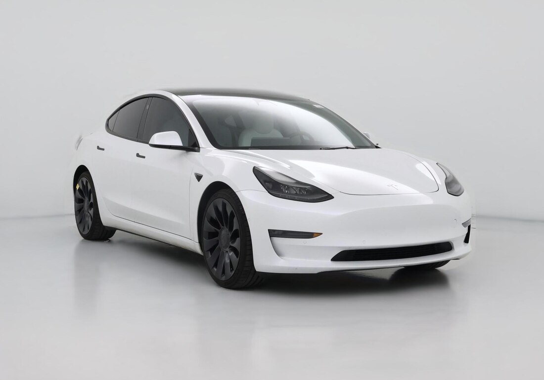 2022 Tesla Model 3 Performance in White — CarMax photo