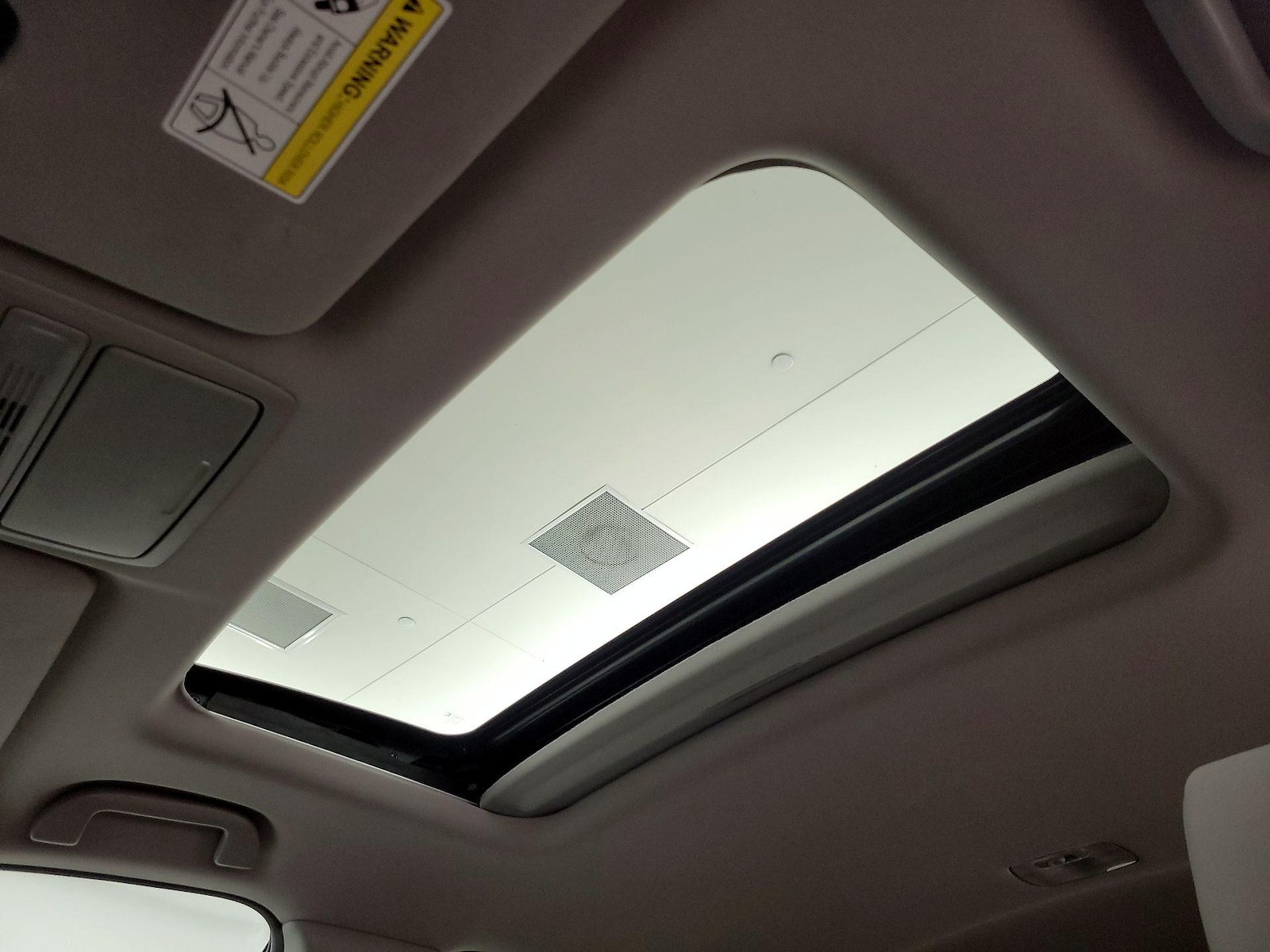 Sunroof(s) & Overhead Airbags