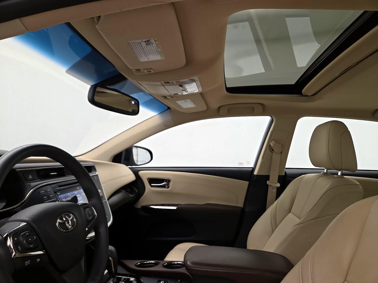 Sunroof(s) & Overhead Airbags