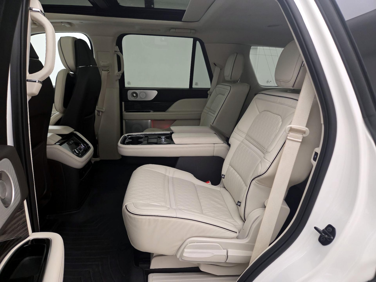 Rear Air Conditioning
