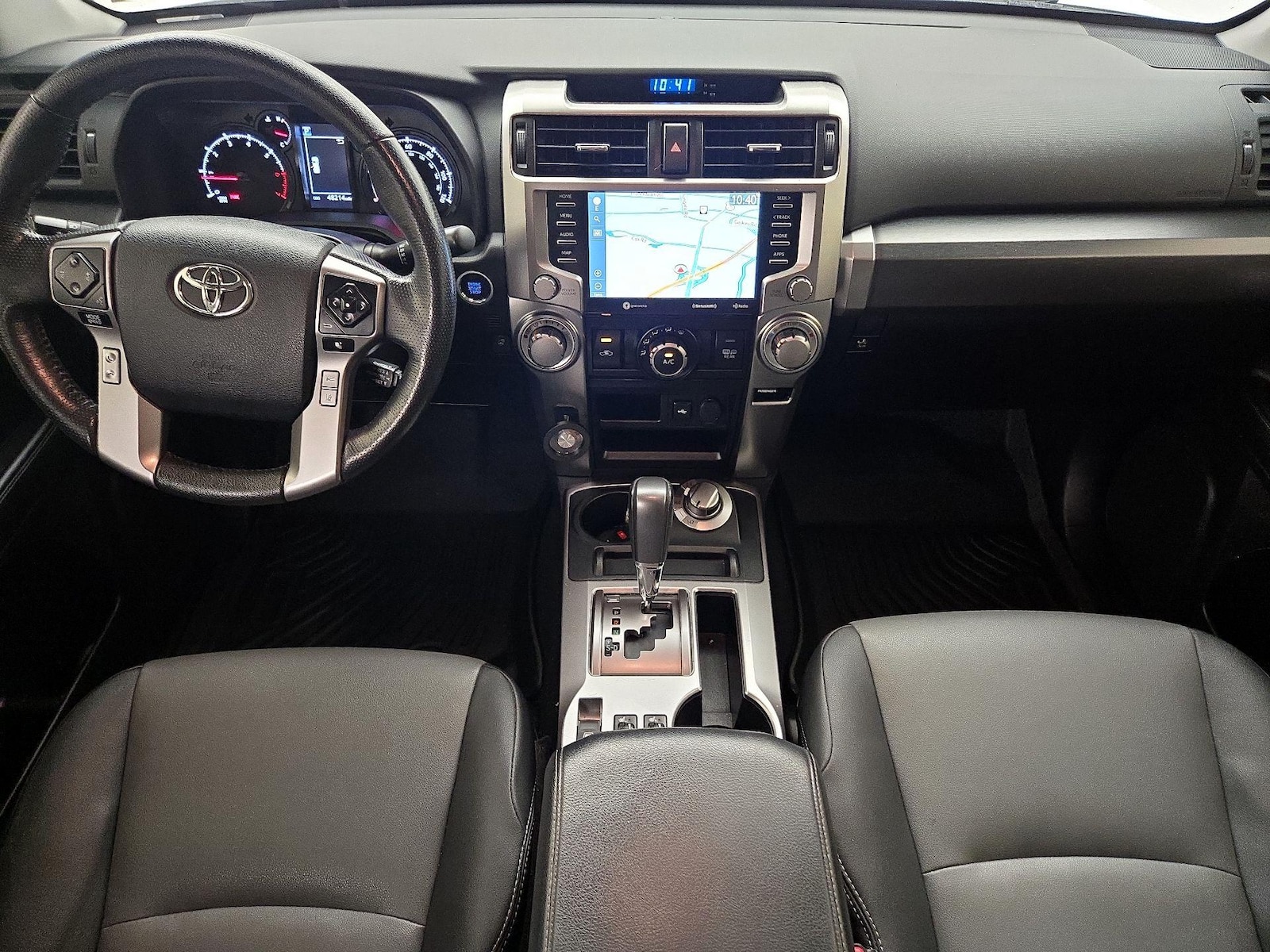 Apple CarPlay® & Android Auto™