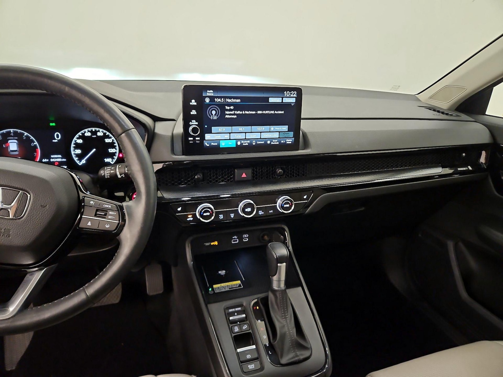 Apple CarPlay® & Android Auto™