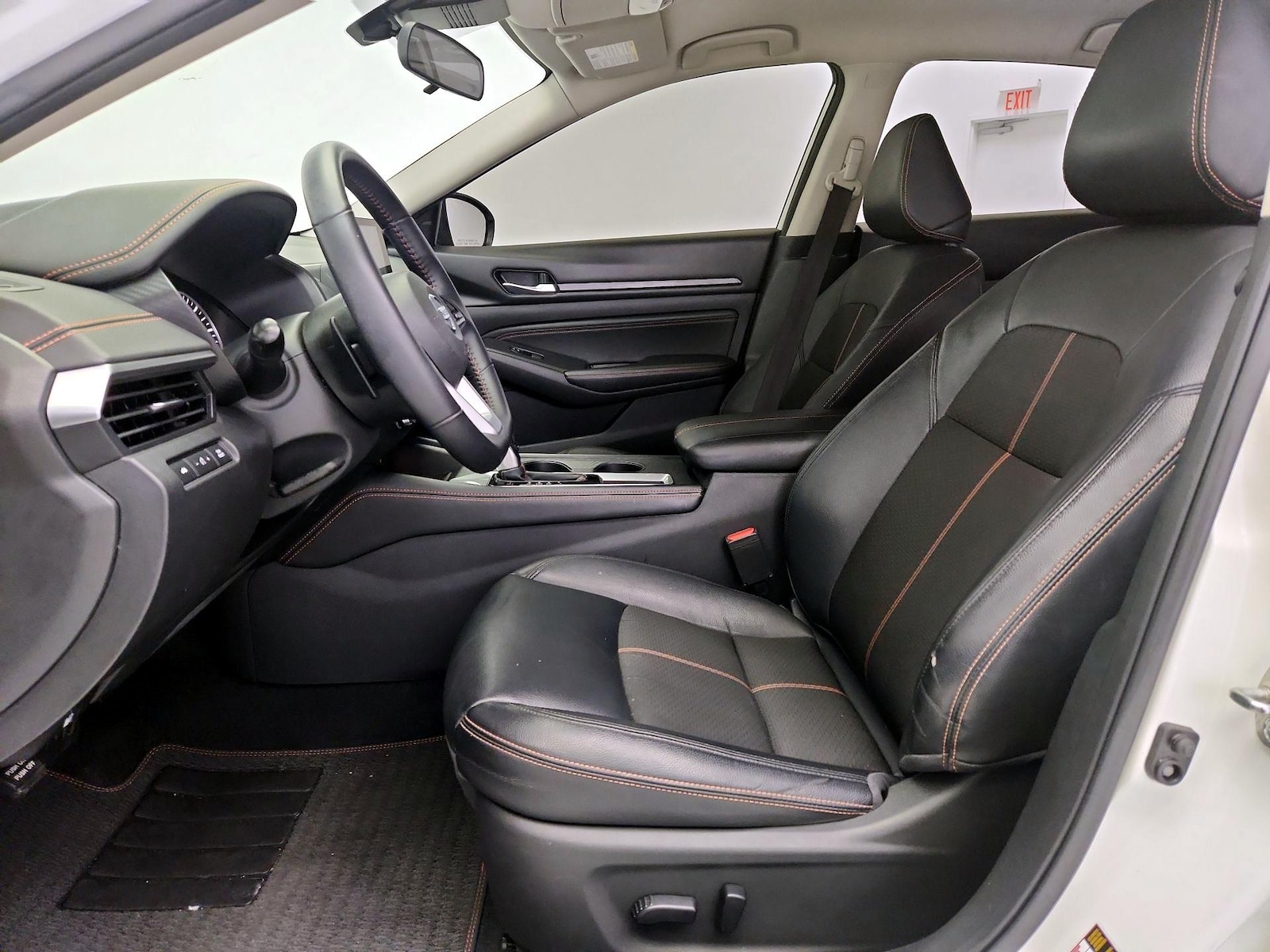 Power Seat(s) & Side Airbags