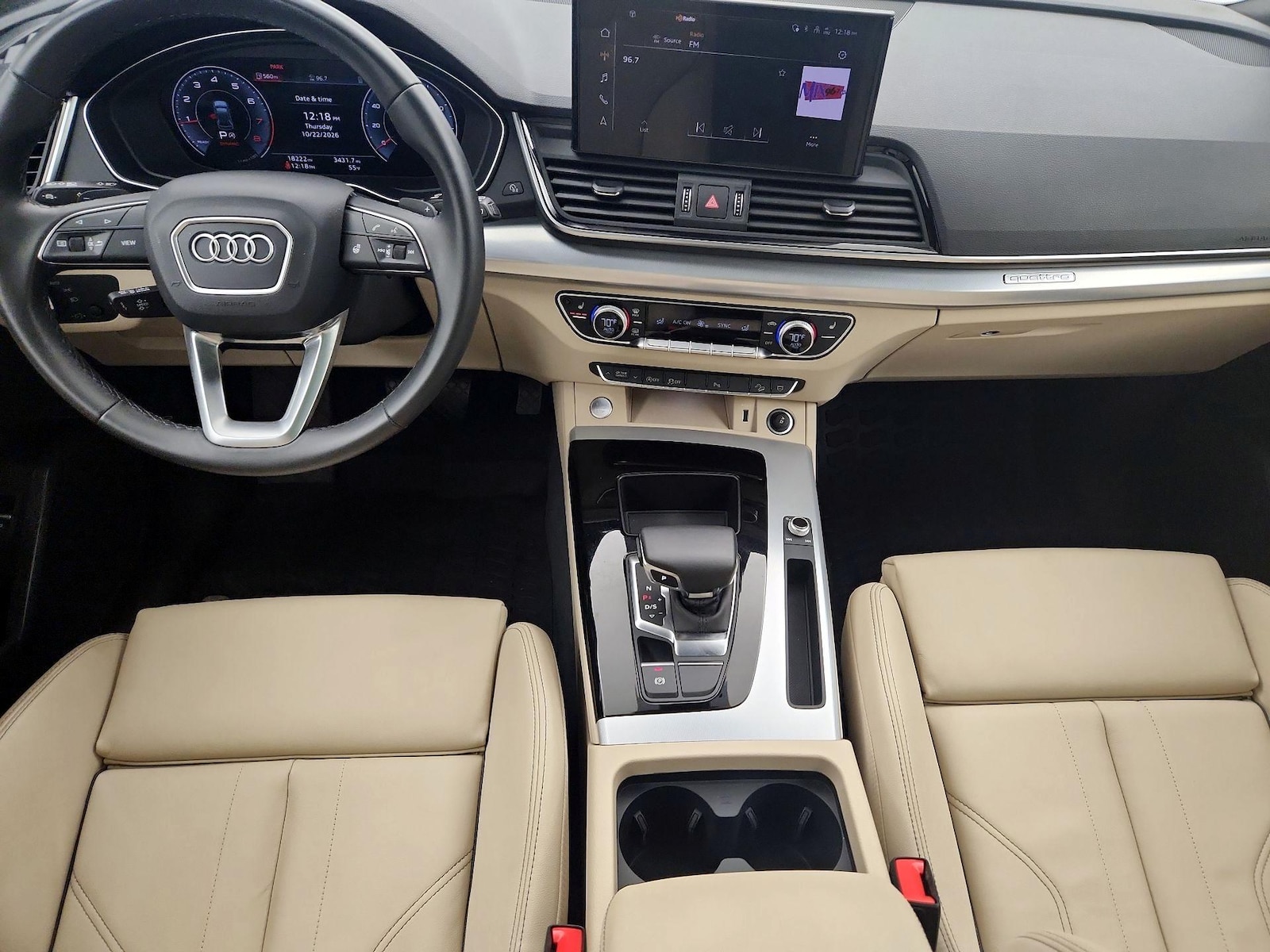 Apple CarPlay® & Android Auto™