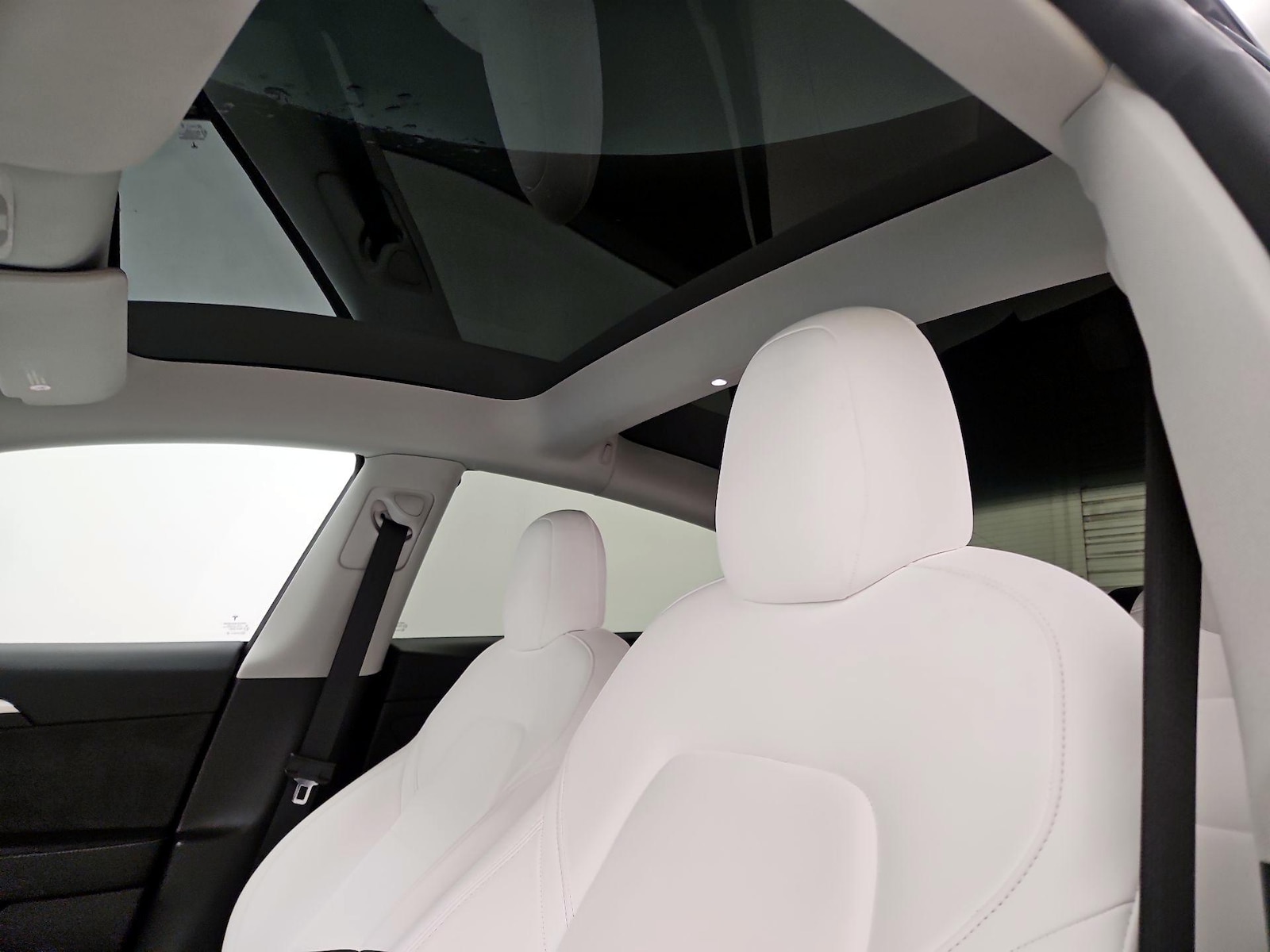 Skylight(s) & Overhead Airbags