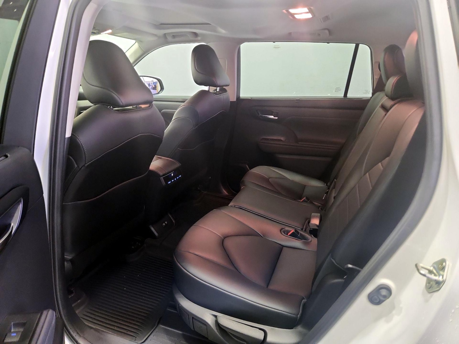 Rear Air Conditioning
