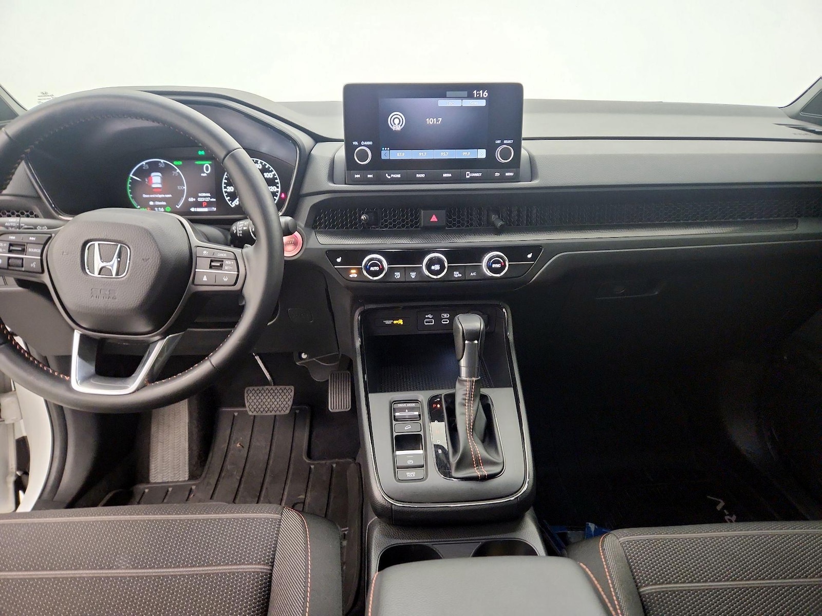 Apple CarPlay® & Android Auto™