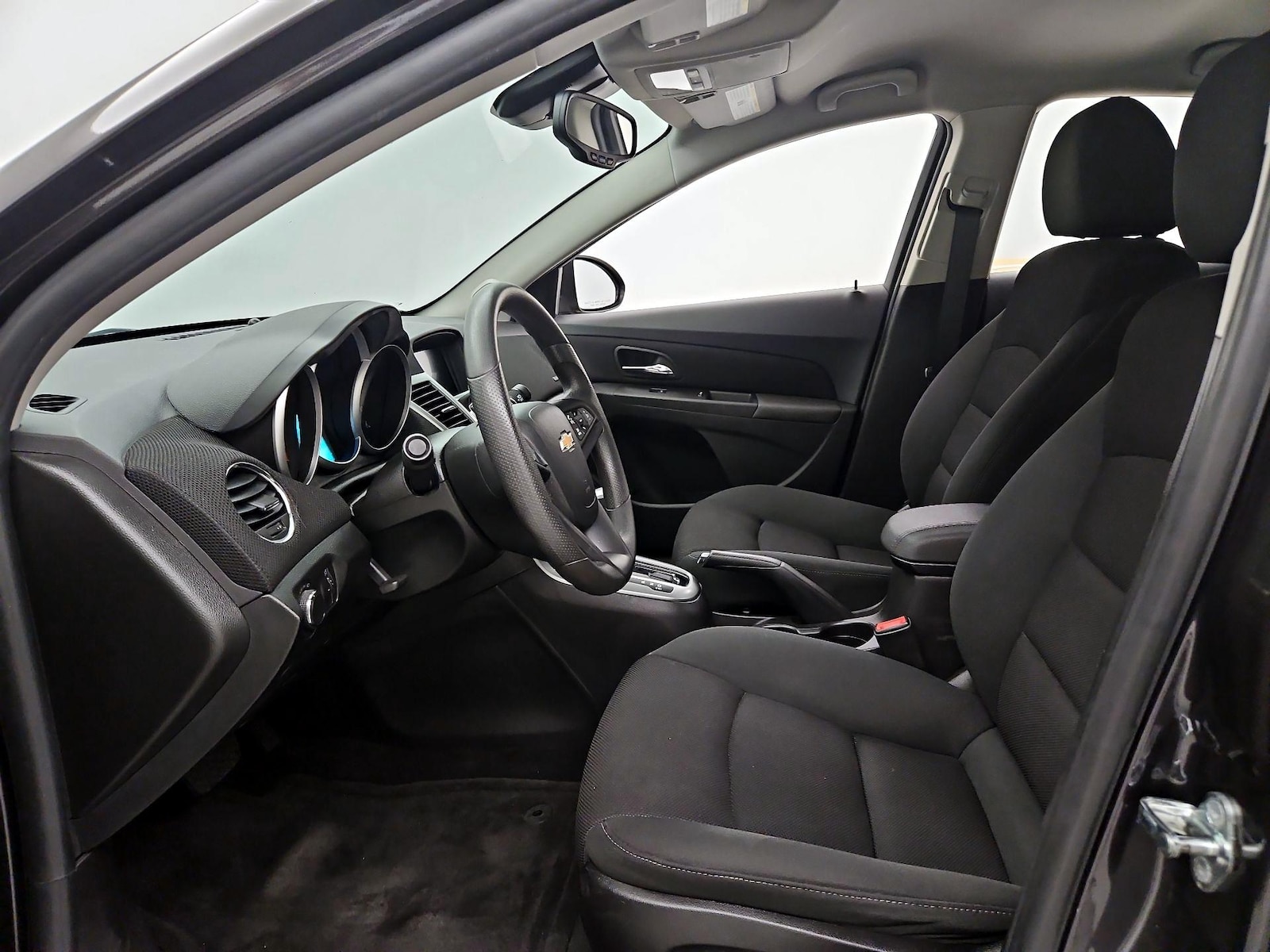 Power Seat(s) & Side Airbags