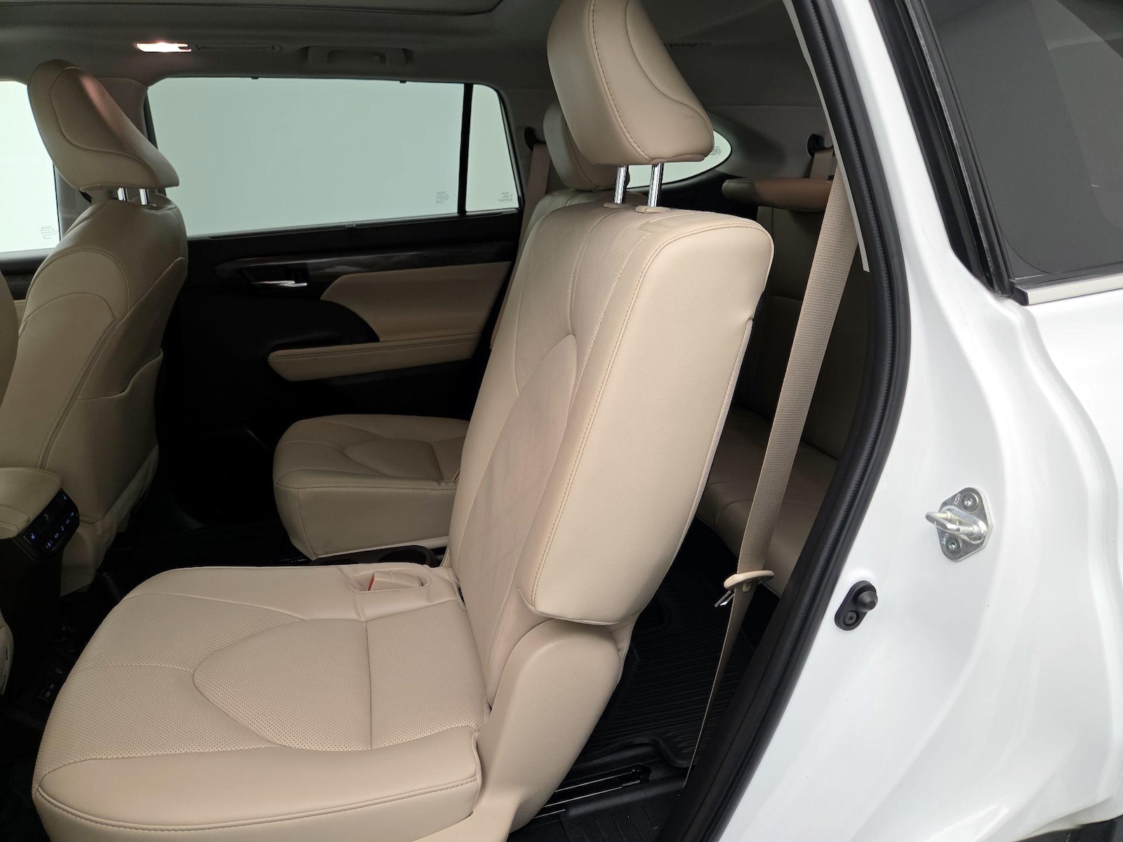 Rear Air Conditioning