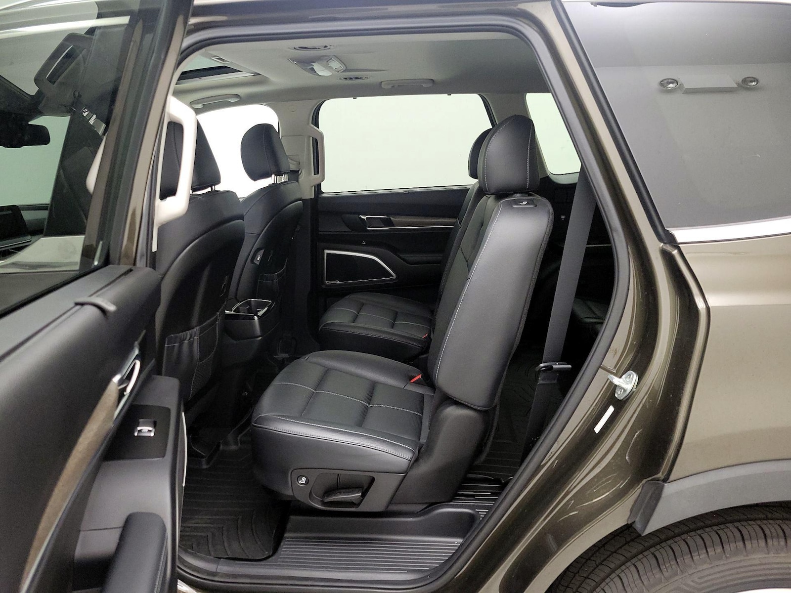 Rear Air Conditioning