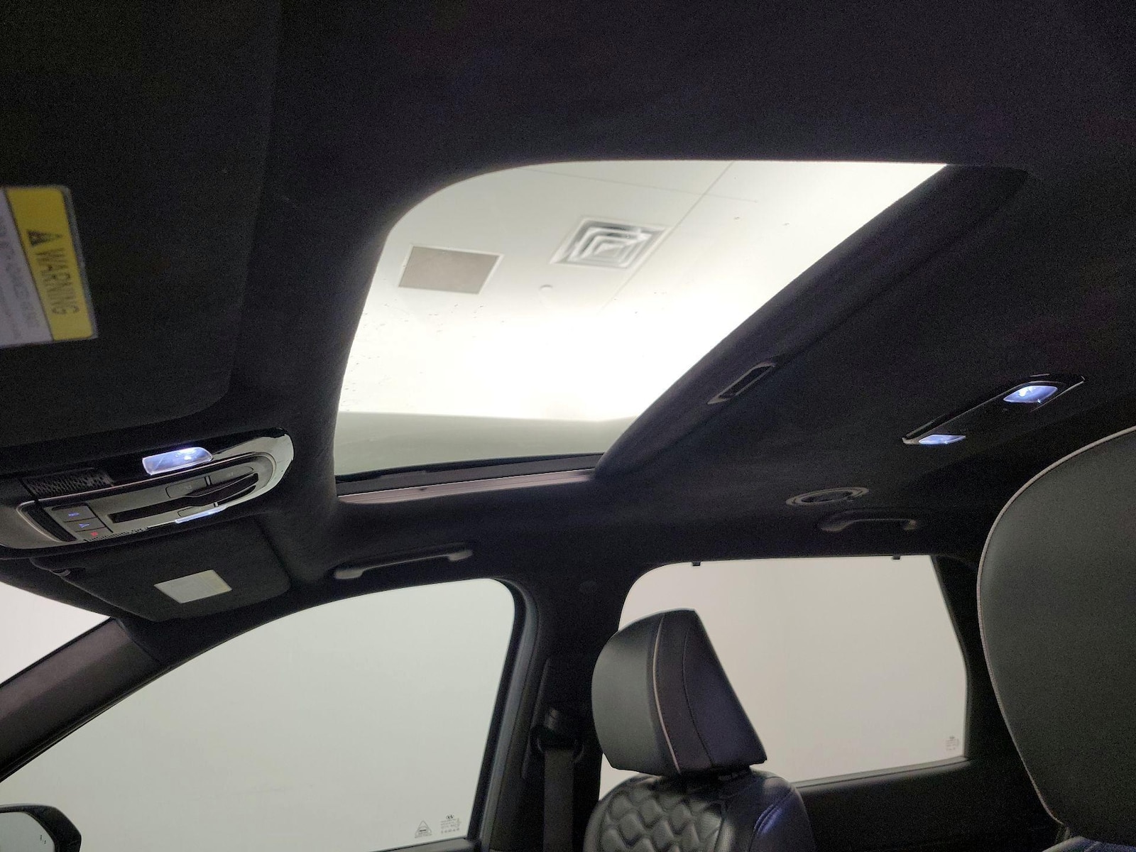 Sunroof(s) & Skylight(s)