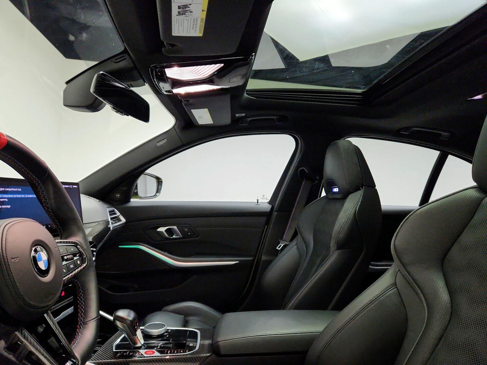 Sunroof(s) & Overhead Airbags