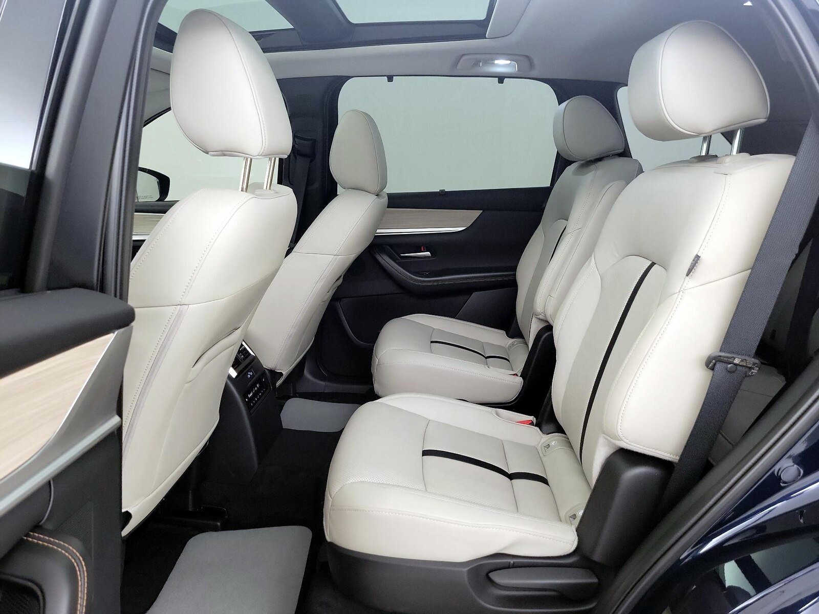 Rear Air Conditioning