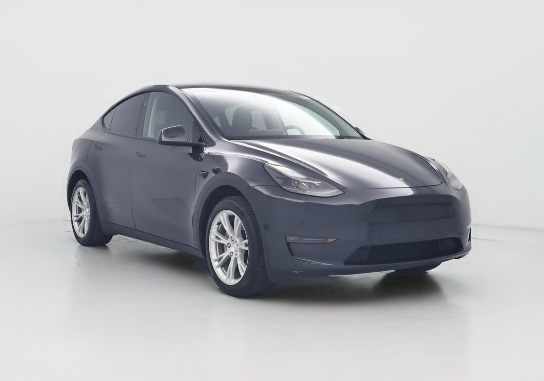 2024 Tesla Model Y Long Range All-Wheel Drive in Gray — CarMax photo