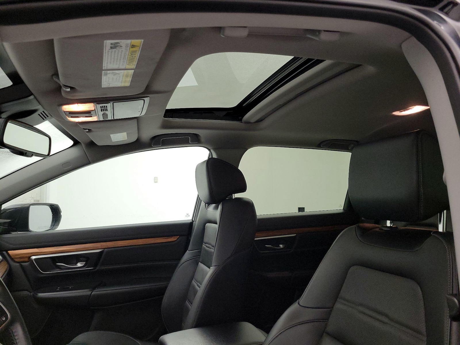 Sunroof(s) & Overhead Airbags