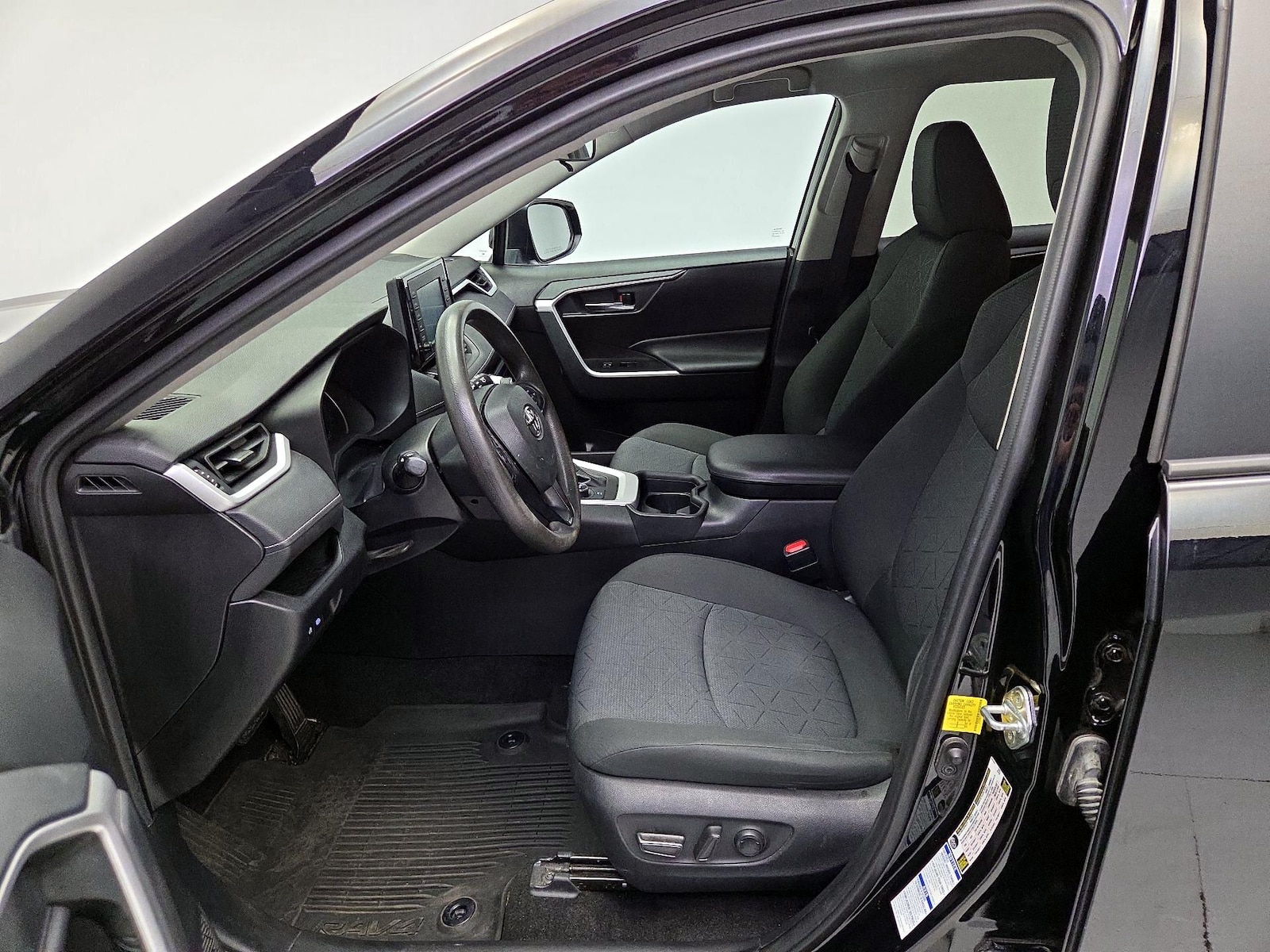 Power Seat(s) & Side Airbags