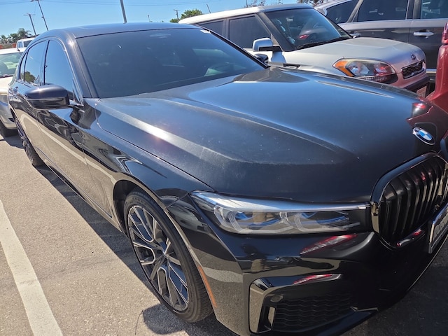 2020 BMW 750XI