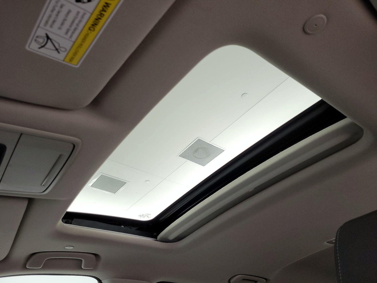 Sunroof(s) & Overhead Airbags