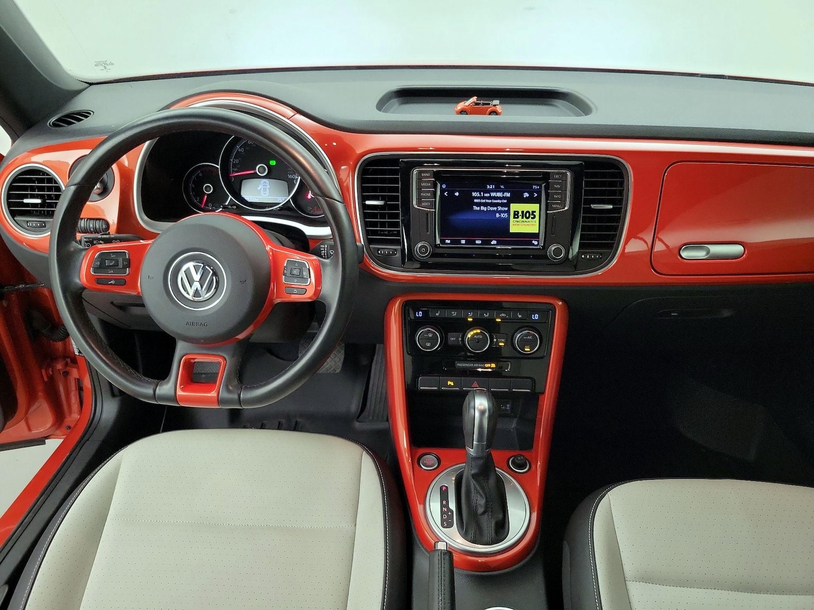 Apple CarPlay® & Android Auto™