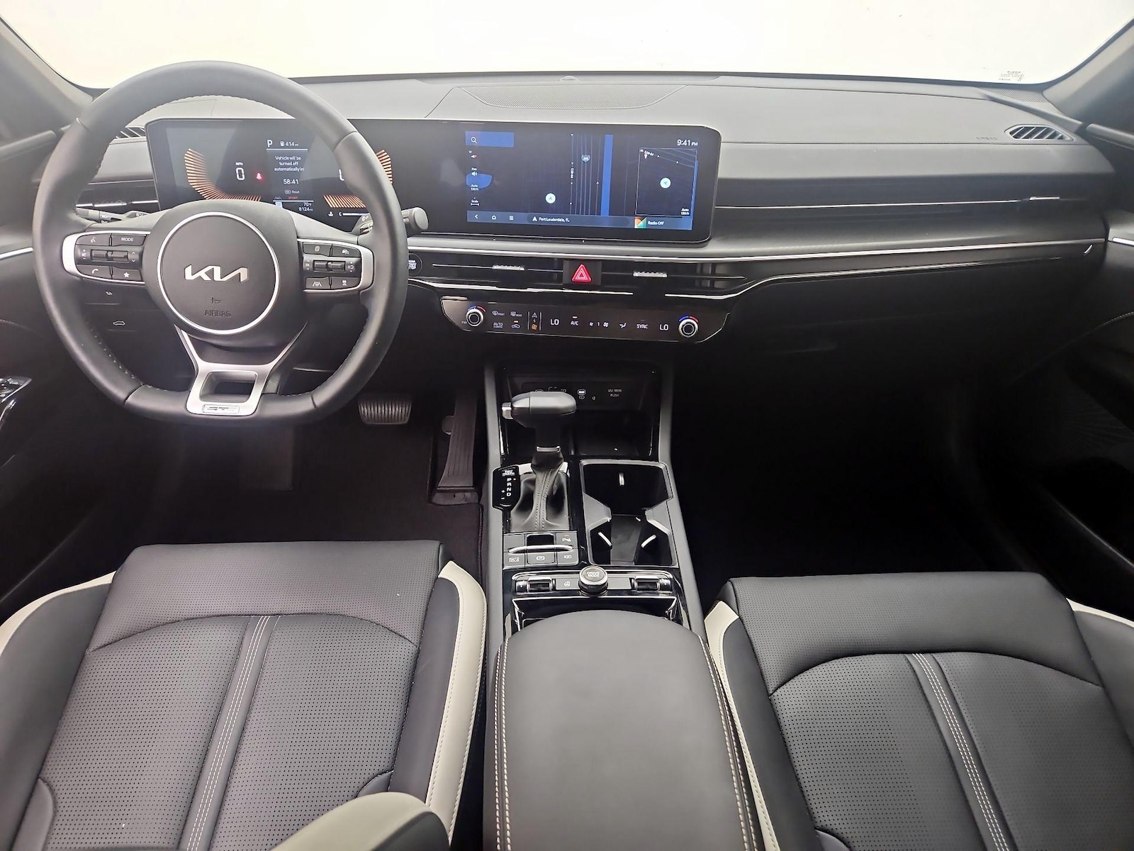 Apple CarPlay® & Android Auto™