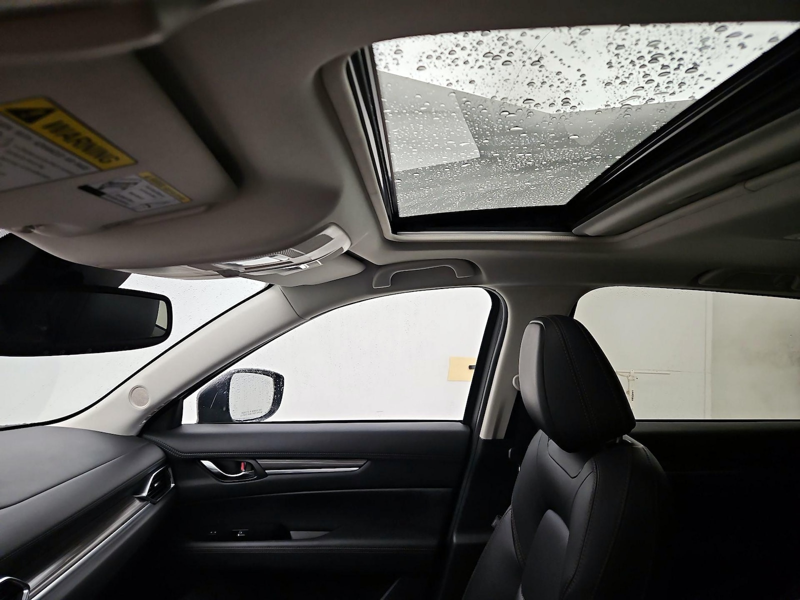 Sunroof(s) & Overhead Airbags
