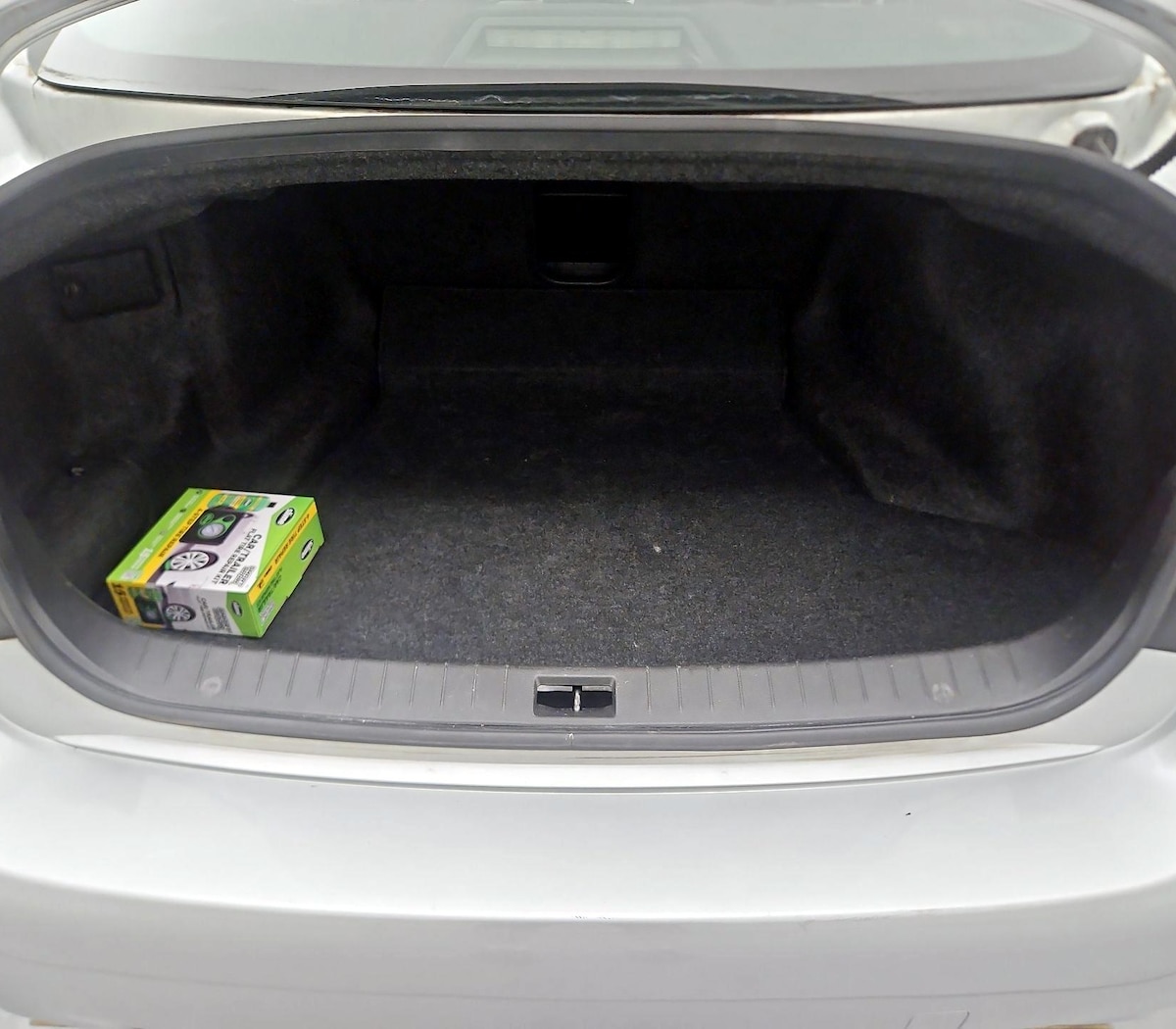 Trunk/Cargo (Seats Up)