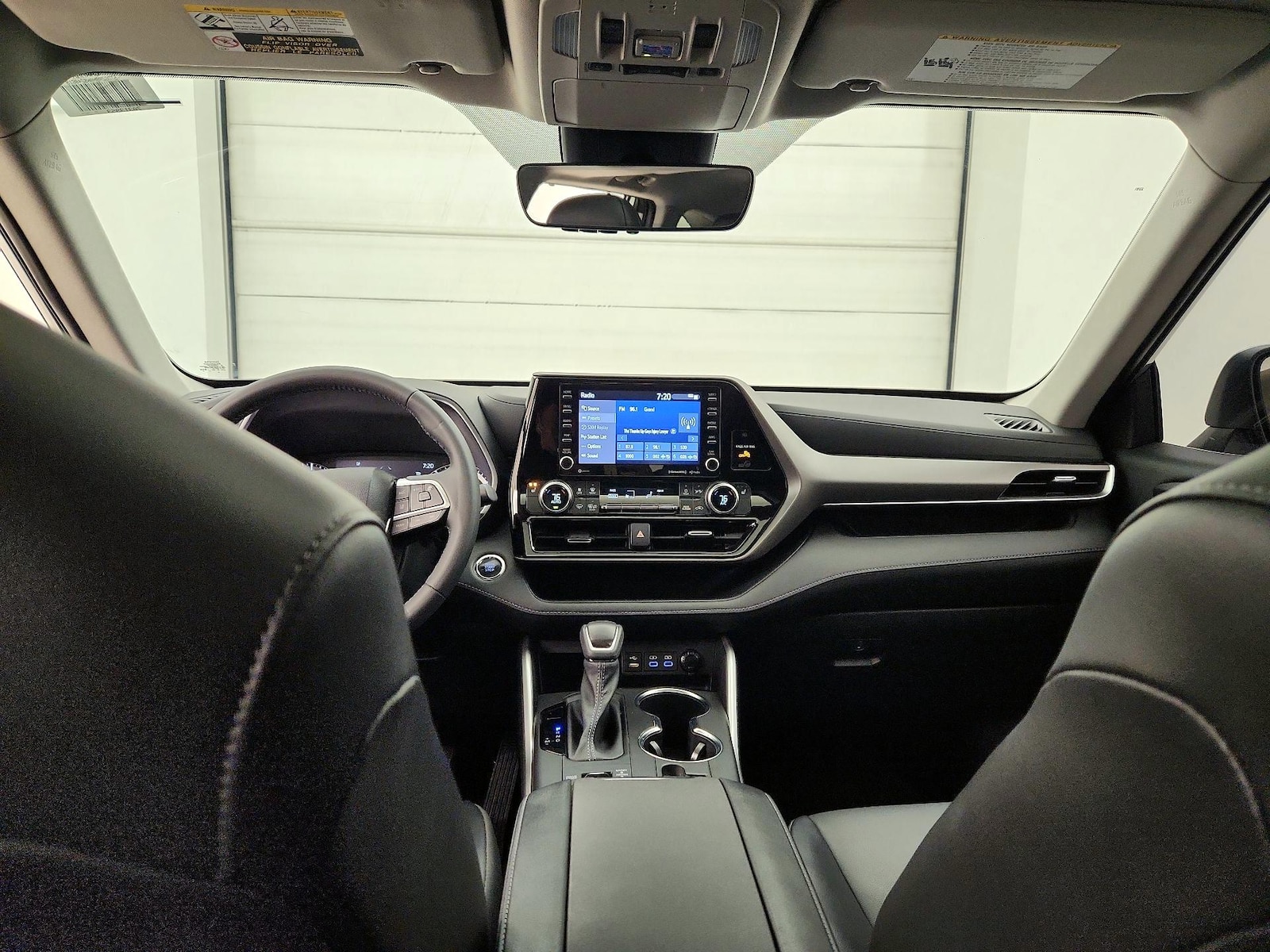 Apple CarPlay® & Android Auto™