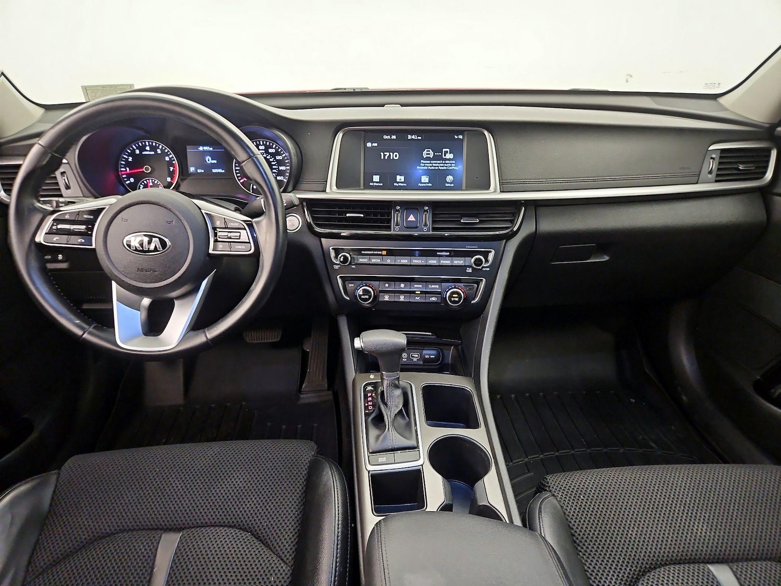 Apple CarPlay® & Android Auto™