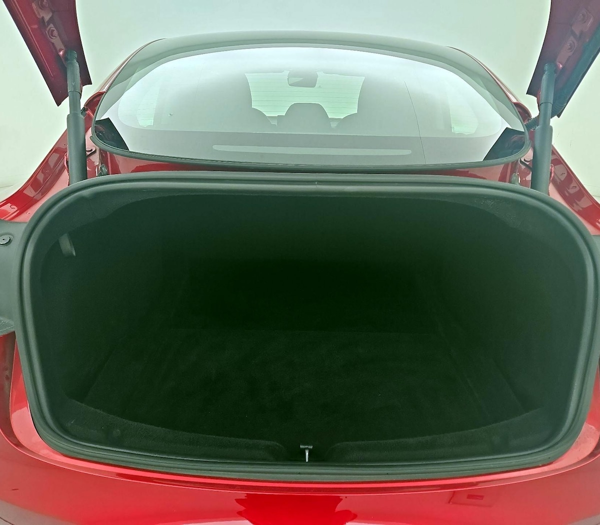 Trunk/Cargo (Seats Up)