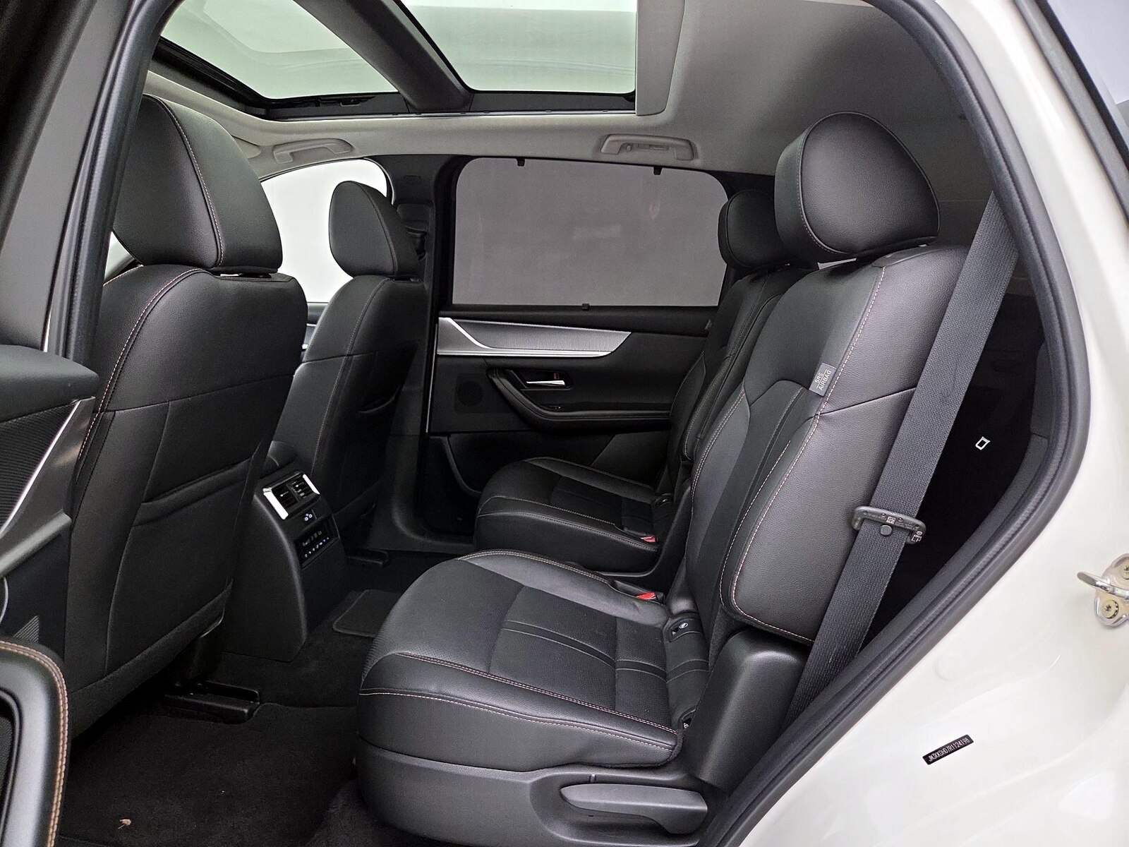 Rear Air Conditioning