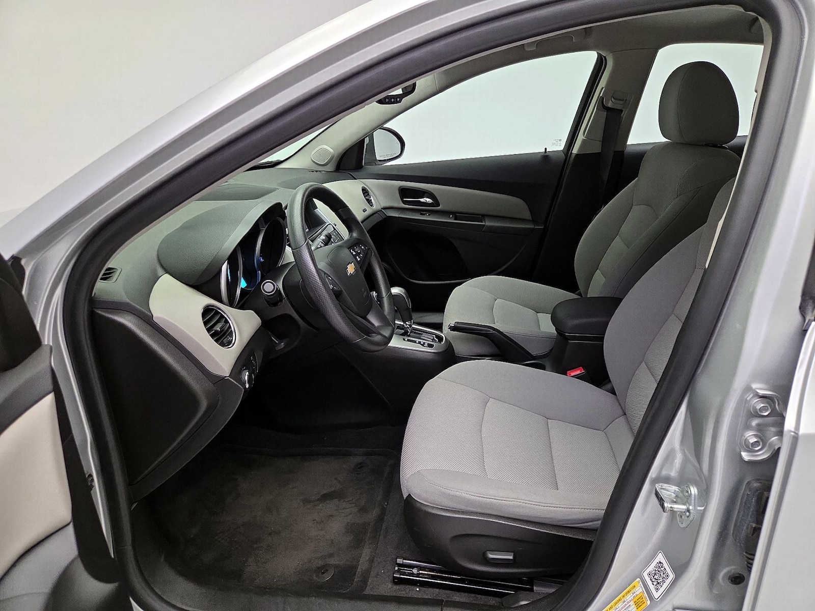 Power Seat(s) & Side Airbags