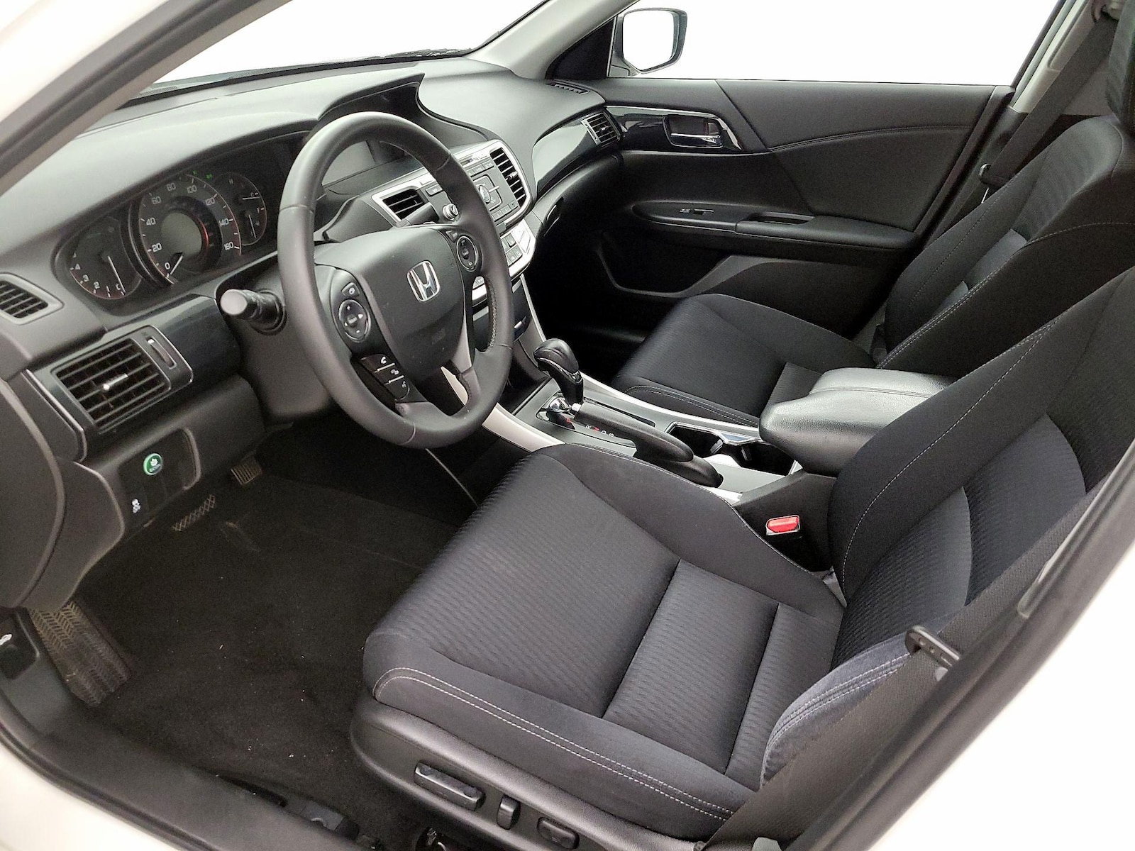 Power Seat(s) & Side Airbags