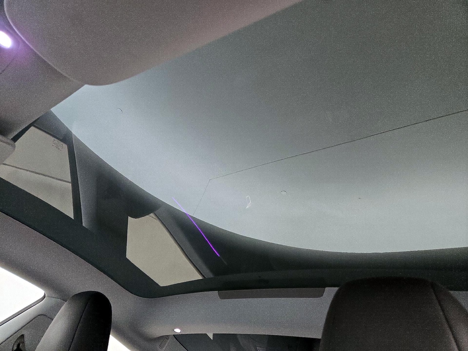 Skylight(s) & Overhead Airbags