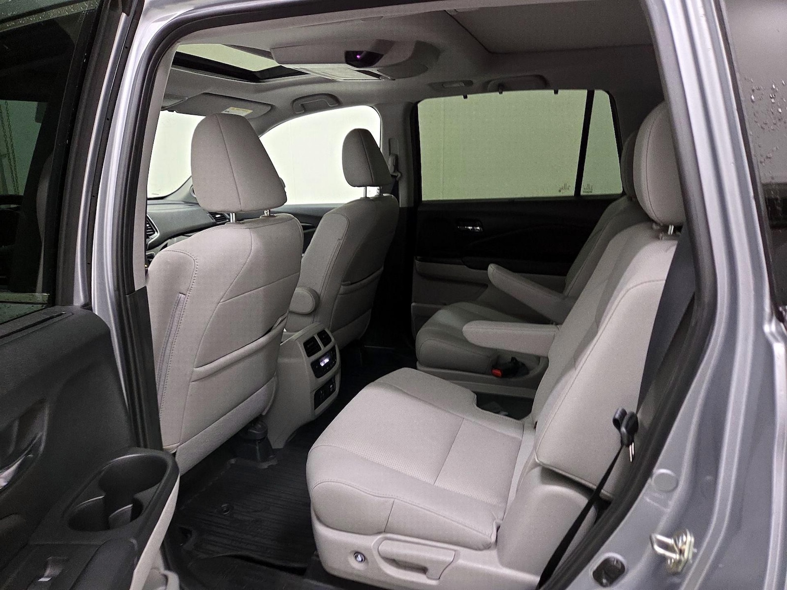 Rear Air Conditioning