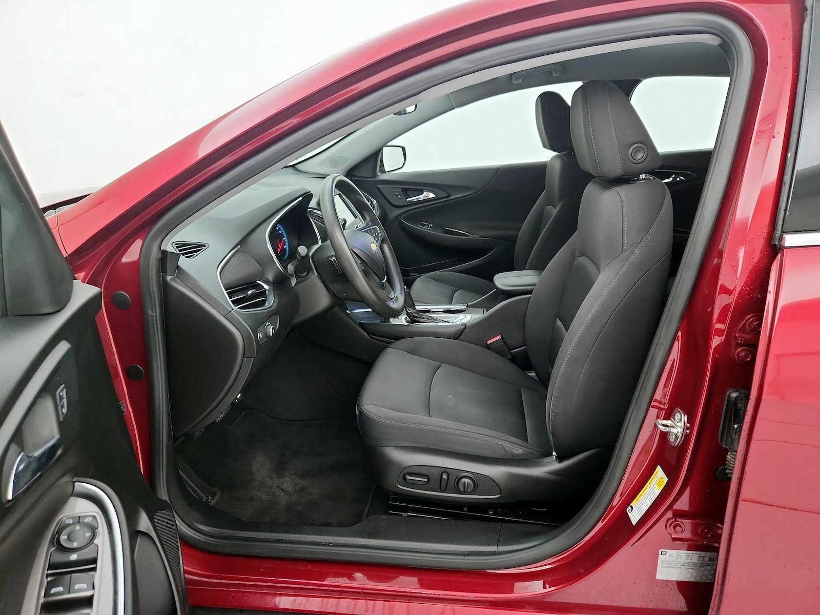 Power Seat(s) & Side Airbags