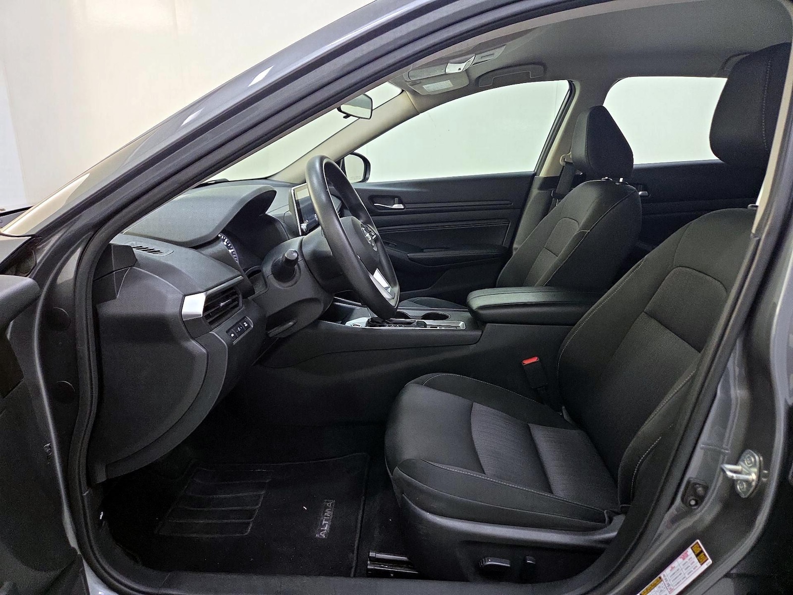 Power Seat(s) & Side Airbags
