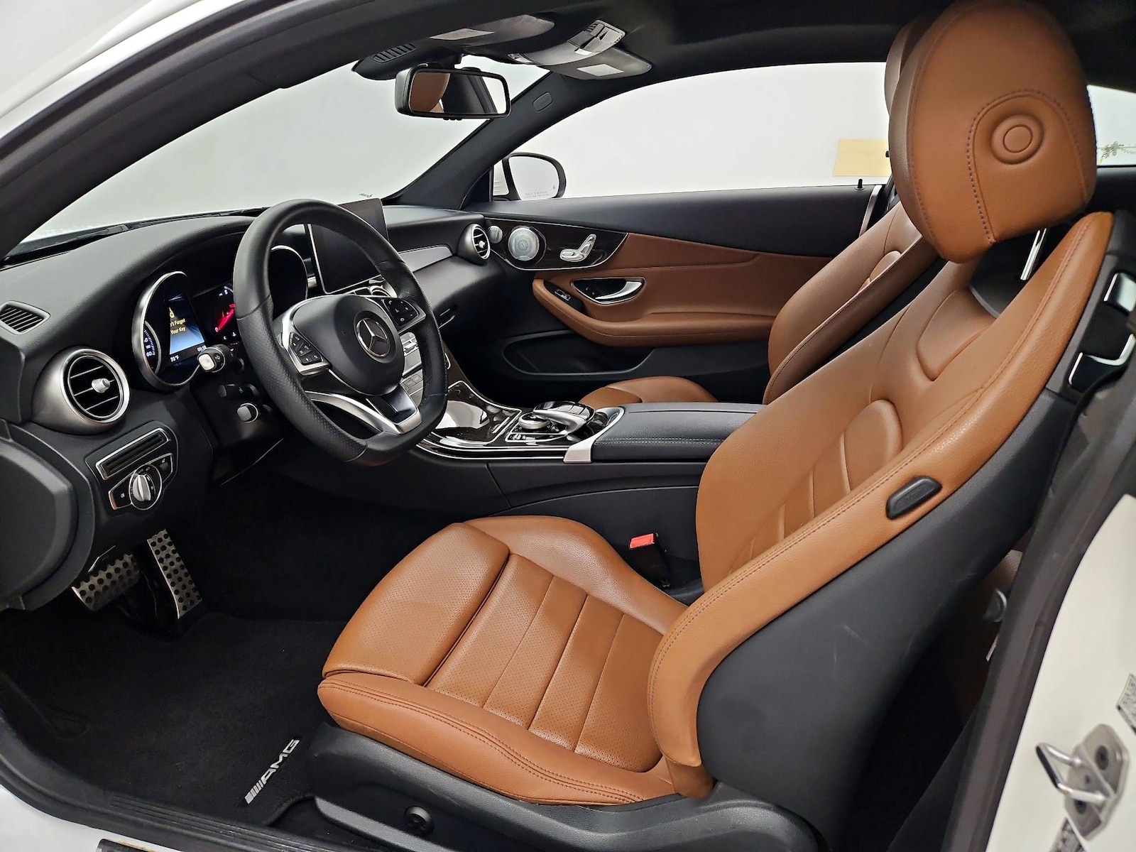 Power Seat(s) & Side Airbags