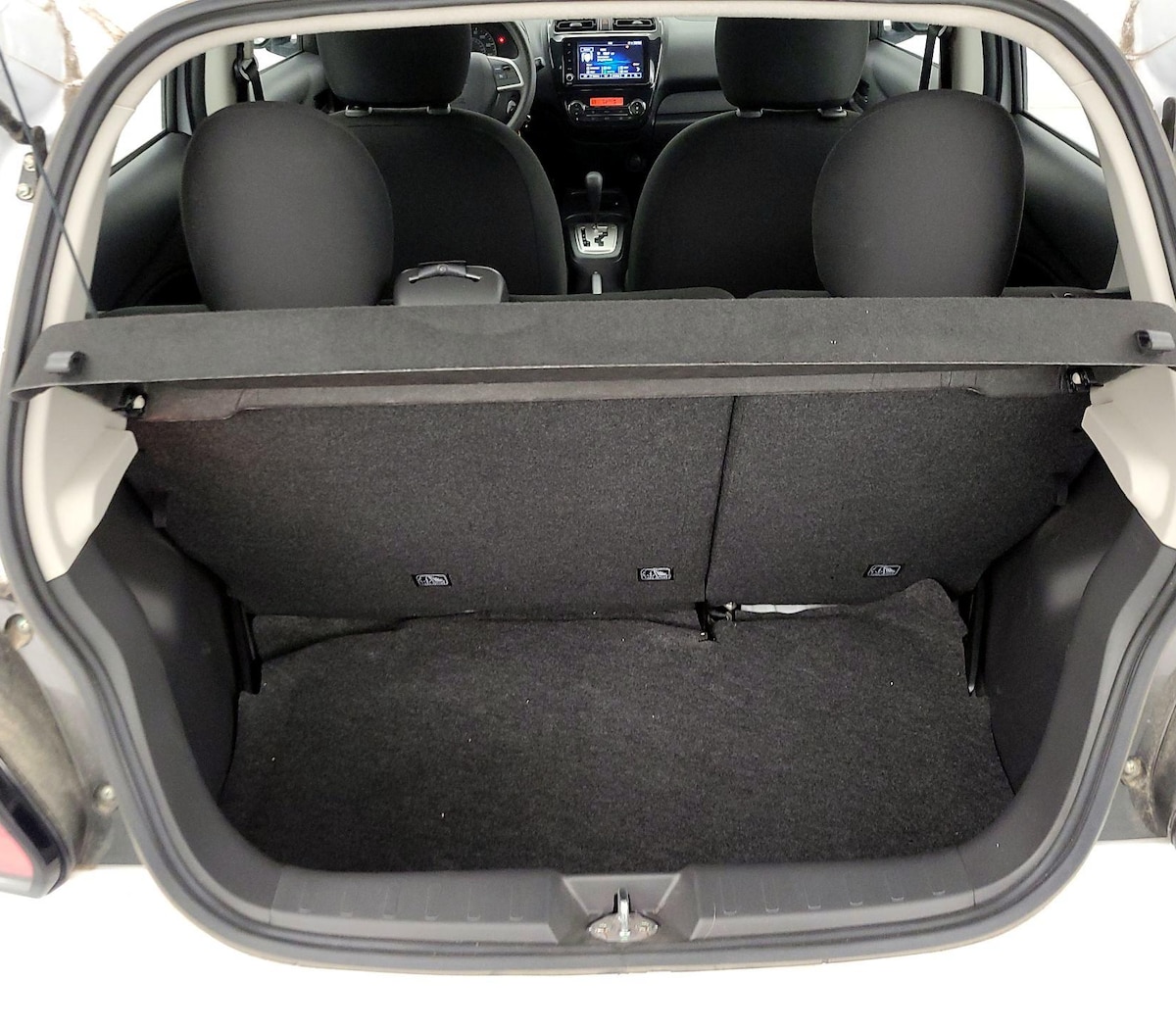 Trunk/Cargo (Seats Up)