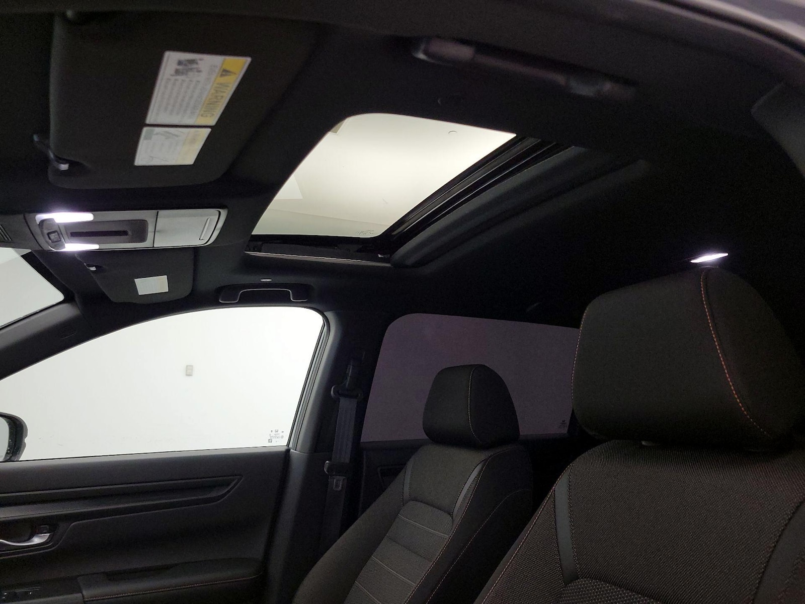 Sunroof(s) & Overhead Airbags