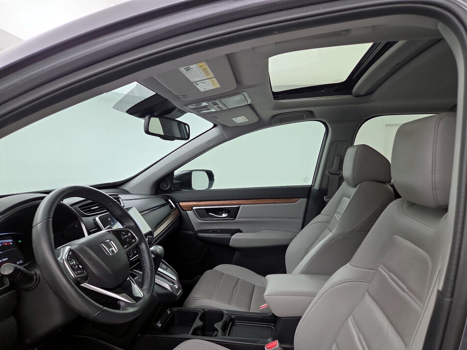 Sunroof(s) & Overhead Airbags